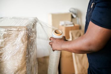 Bobina de filme stretch: onde comprar com entrega imediata e garantia de estoque